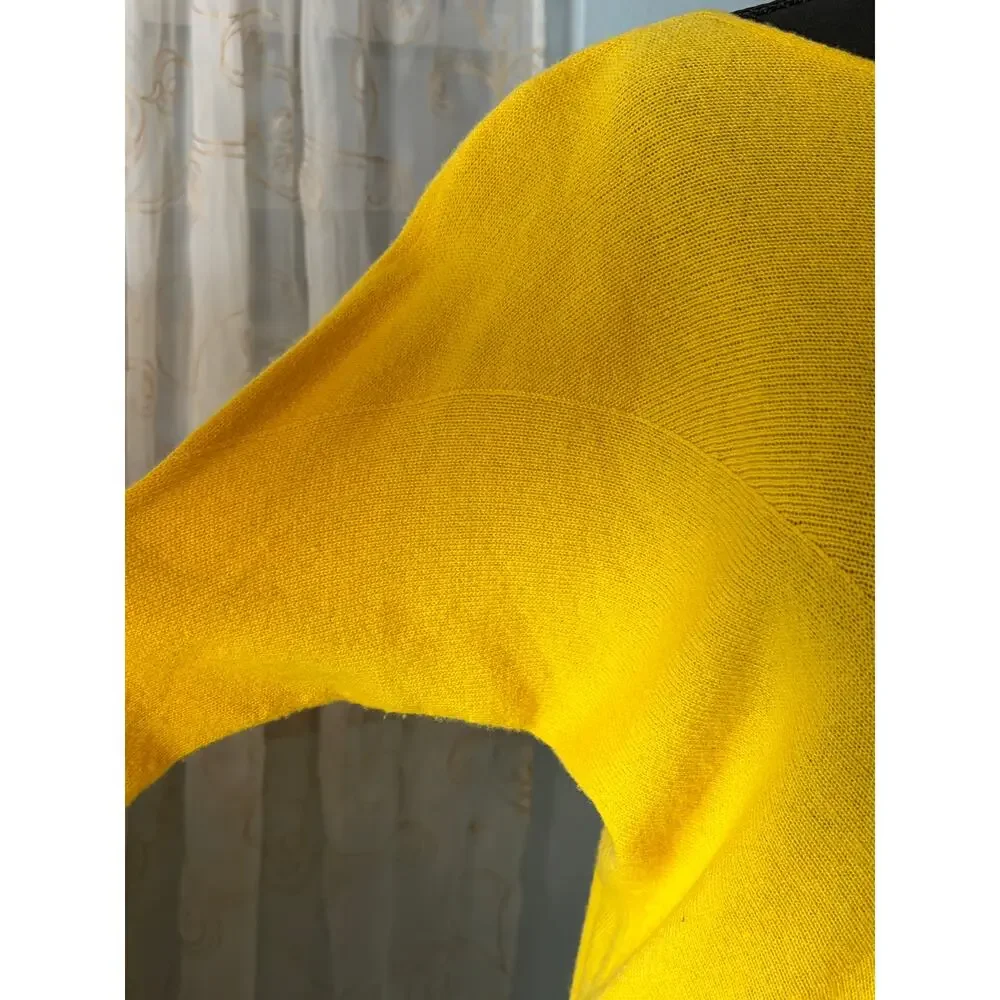 Escada Sport Softina Cashmere Sweater Medium Yellow Batwing Dolman Knit Top Luxe